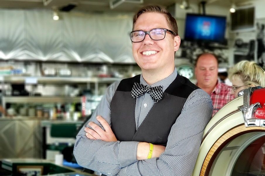 Meet Justin Kress Of Mel S Drive In Diner In West Hollywood Voyage La Magazine La City Guide