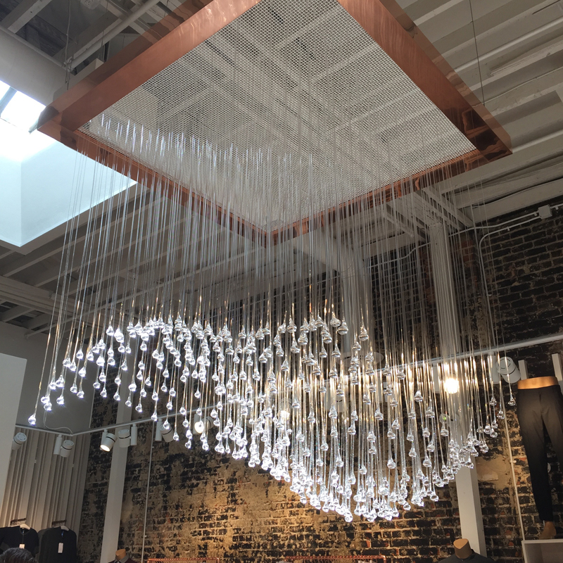 https://voyagela.com/wp-content/uploads/2017/12/KitNAce_WaveChandelier_3.jpg