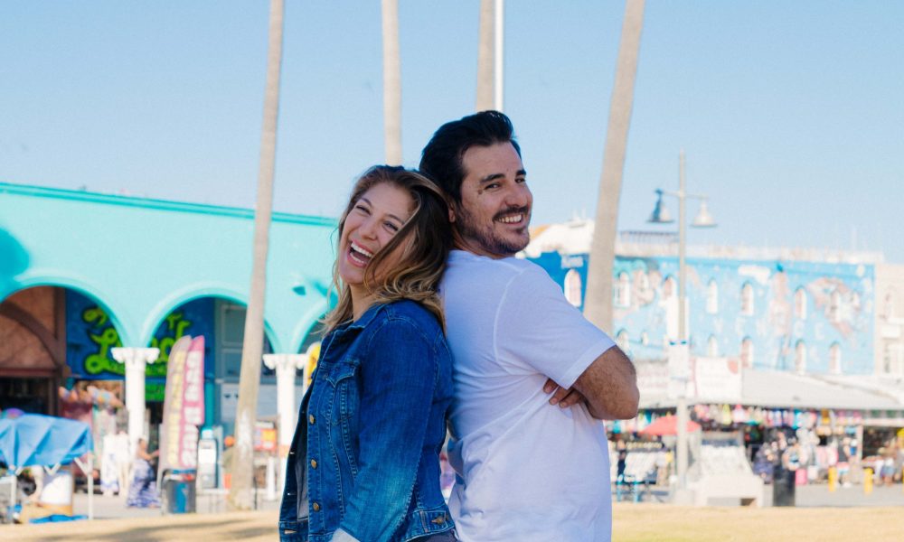 Meet Lizzie and Joaquin Brown of Yoga Wake Up - Voyage LA