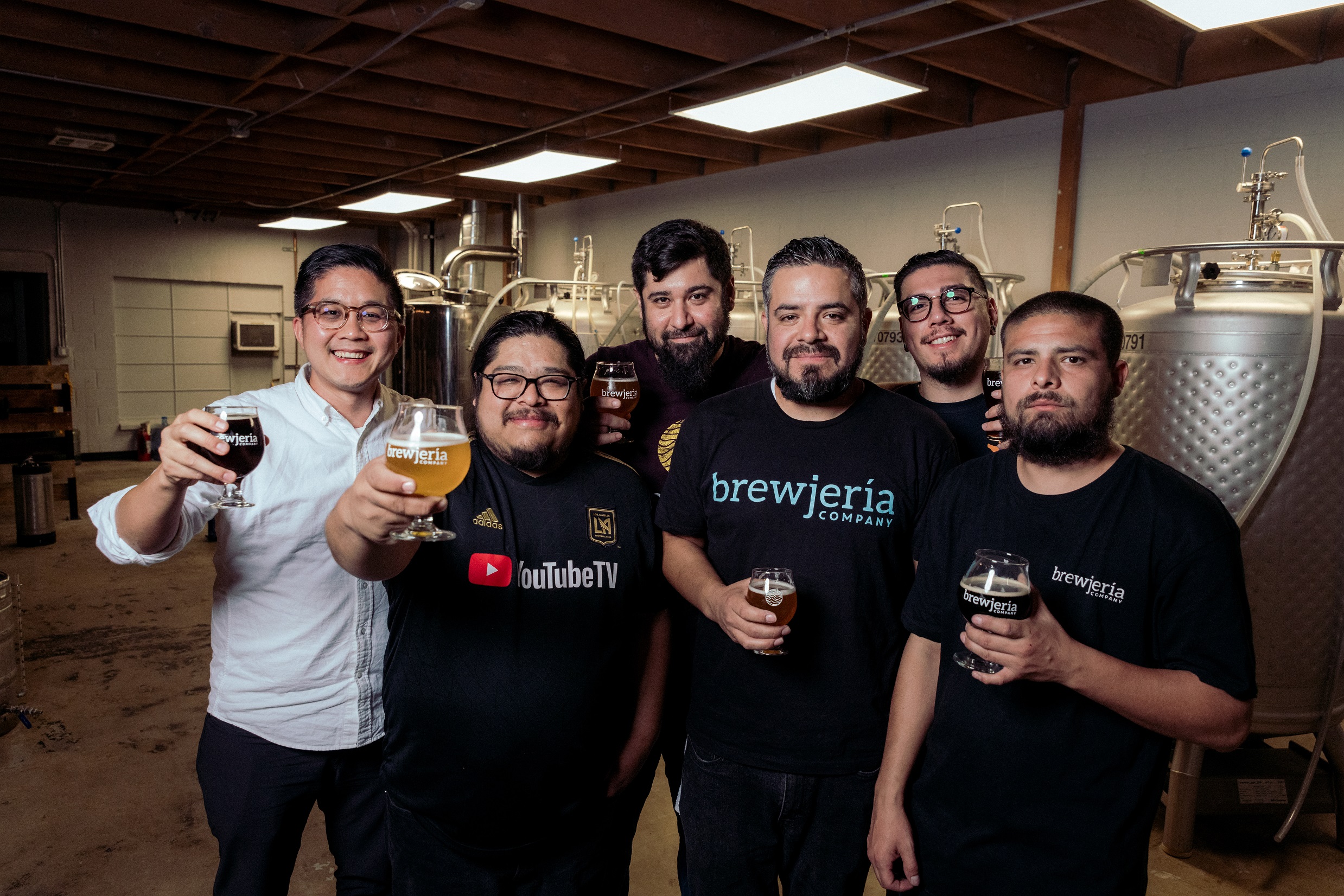 SoCal Cerveceros, America's Largest Latino-Based Homebrew Club, Is Making  Its Mark 